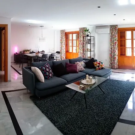 Comodidad, Calidad Y Amplitud En El Centro De Alicante